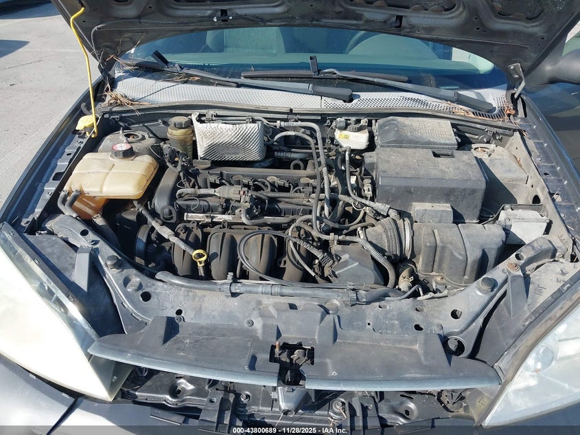 2005 Ford Focus Zx4 VIN: 1FAFP34N15W216768 Lot: 43800689