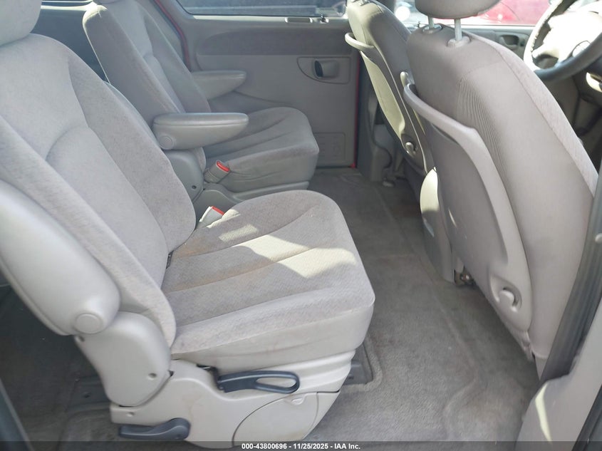 2001 Dodge Grand Caravan Ex VIN: 2B4GP74L51R307501 Lot: 43800696