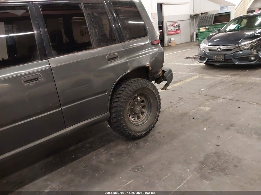 1994 Suzuki Sidekick Jx/Jlx VIN: JS3TD03V8R4103750 Lot: 43800706