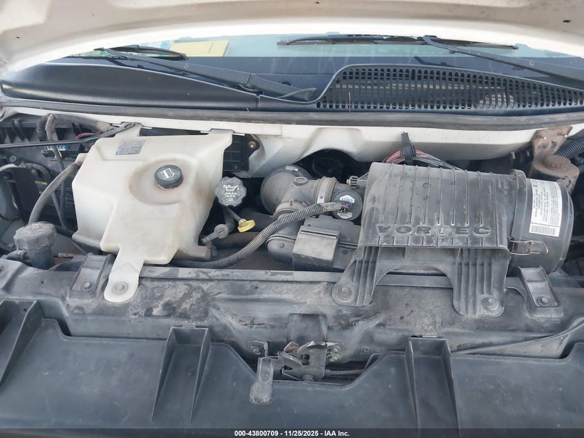 2005 Chevrolet Express VIN: 1GCGG25V351153645 Lot: 43800709