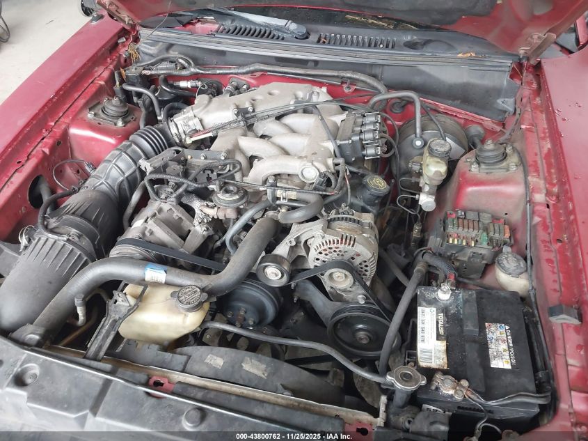 2000 Ford Mustang VIN: 1FAFP404XYF110018 Lot: 43800762