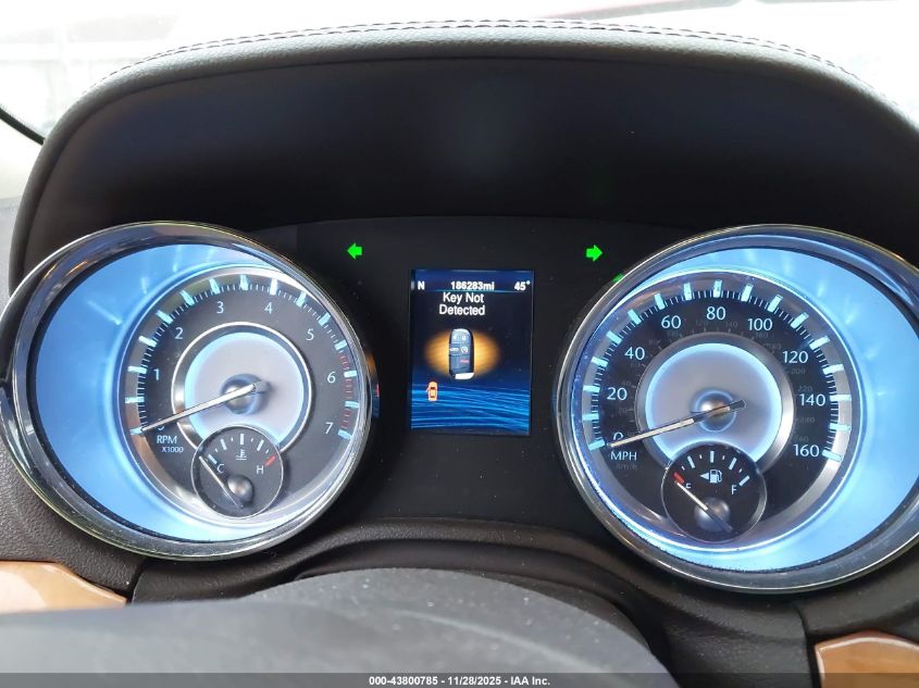 2013 Chrysler 300C Awd VIN: 2C3CCAKT6DH645372 Lot: 43800785