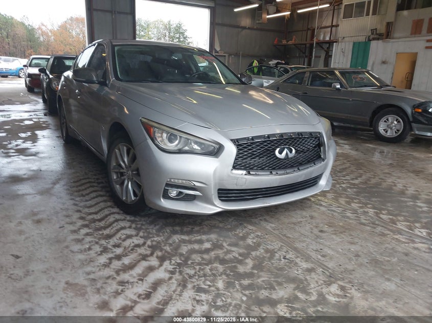 INFINITI Q50 2.0T BASE