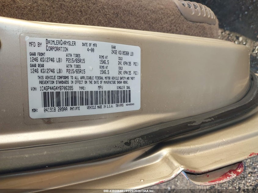 2000 Chrysler Town & Country Lx VIN: 1C4GP44G4YB706395 Lot: 43800840