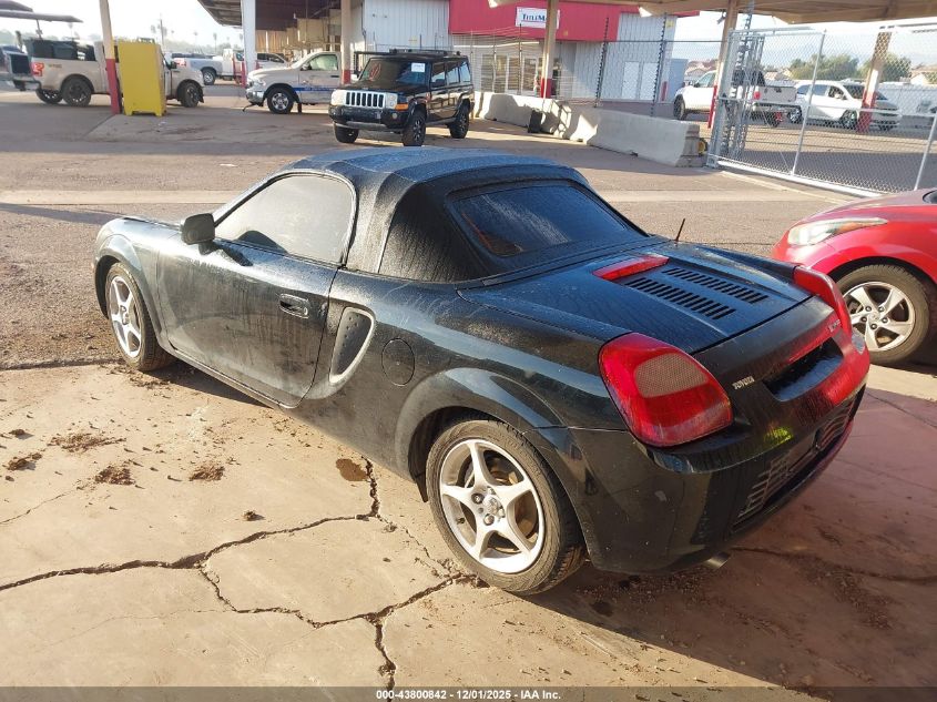 JTDFR320020044517 2002 TOYOTA MR2 photo no. 3