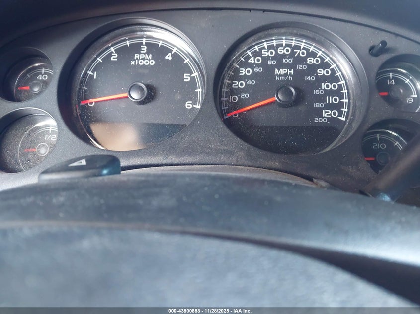 2008 GMC Yukon Denali VIN: 1GKEC63878J191279 Lot: 43800888