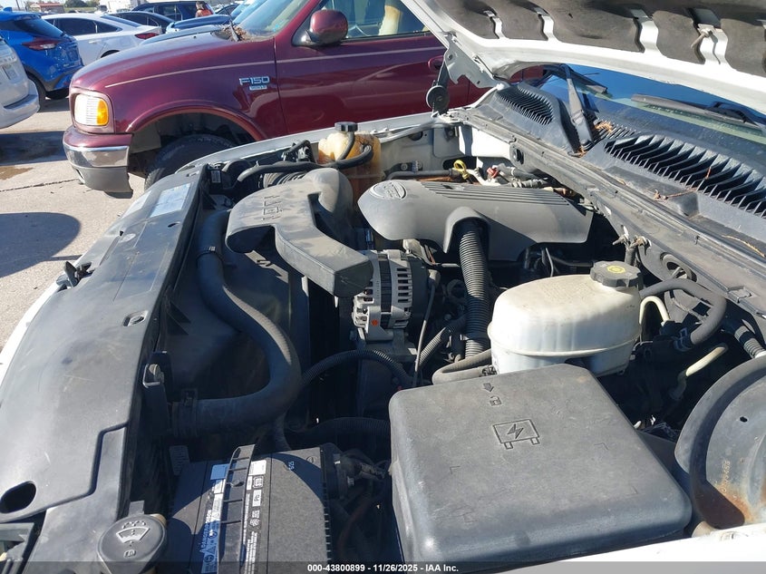 2004 Chevrolet Suburban 1500 Lt VIN: 3GNEC16Z64G318612 Lot: 43800899