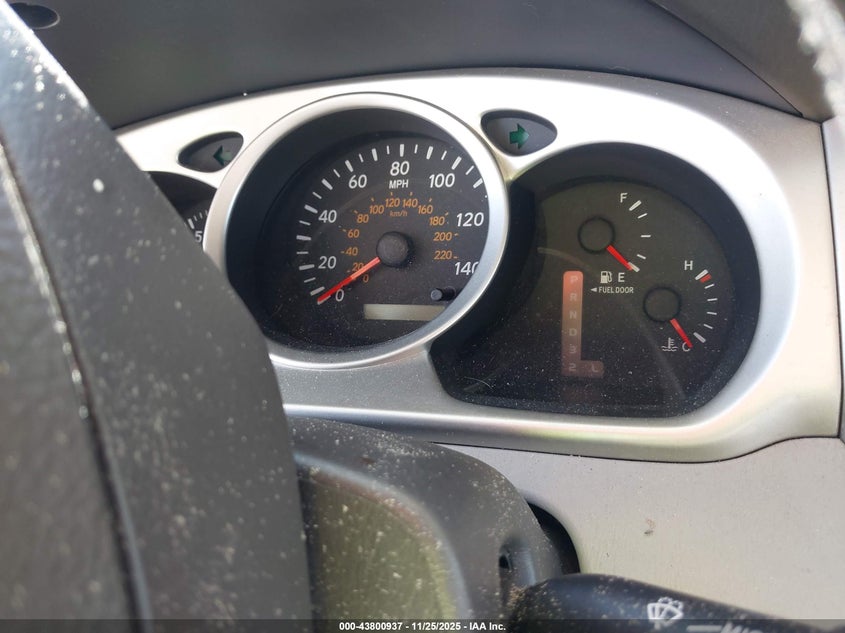 2006 Toyota Highlander V6 VIN: JTEGP21A860110005 Lot: 43800937