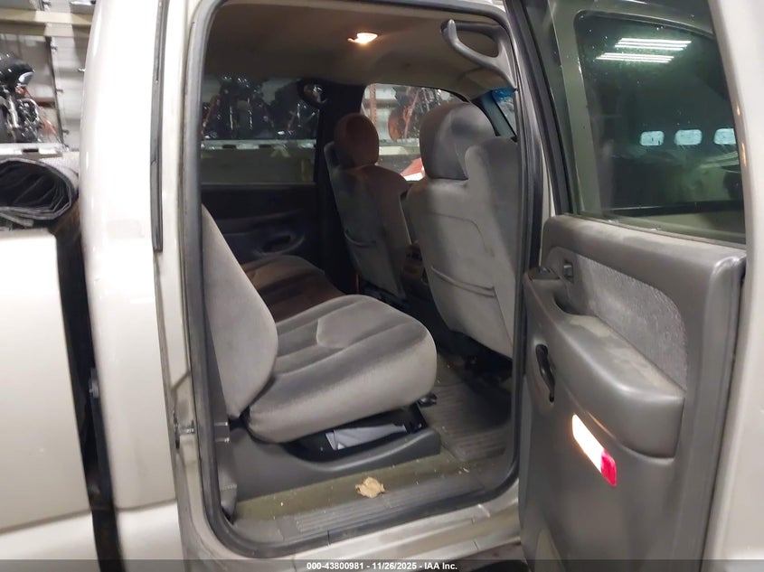 2003 GMC Sierra 2500Hd Sle VIN: 1GTHK23163F215770 Lot: 43800981