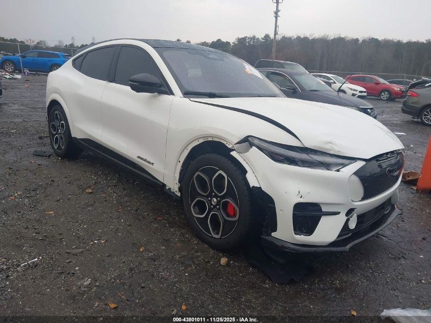FORD MUSTANG MACH-E GT