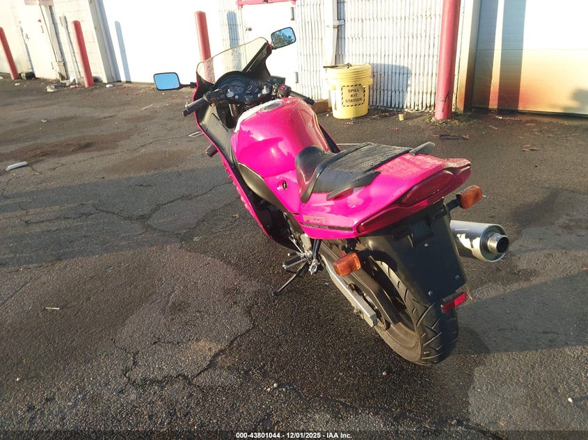 JS1GN76A3T2100248 1996 SUZUKI  photo no. 3