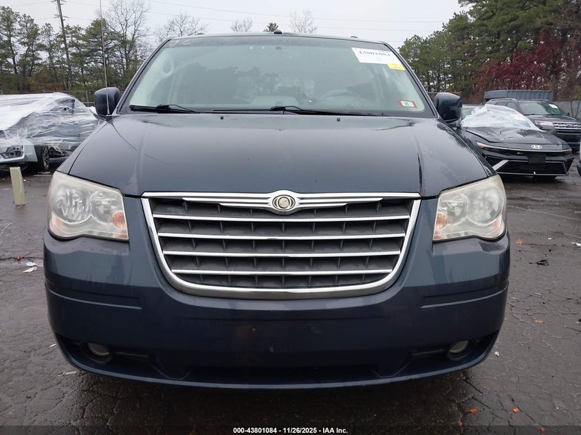 2008 Chrysler Town & Country Touring VIN: 2A8HR54P88R839028 Lot: 43801084