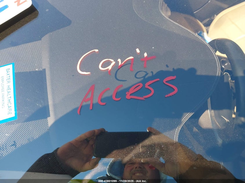 2013 Tesla Model S Performance VIN: 5YJSA1DP0DFP05519 Lot: 43801099