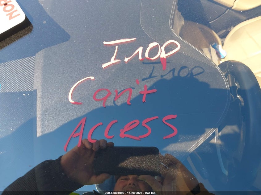 2013 Tesla Model S Performance VIN: 5YJSA1DP0DFP05519 Lot: 43801099