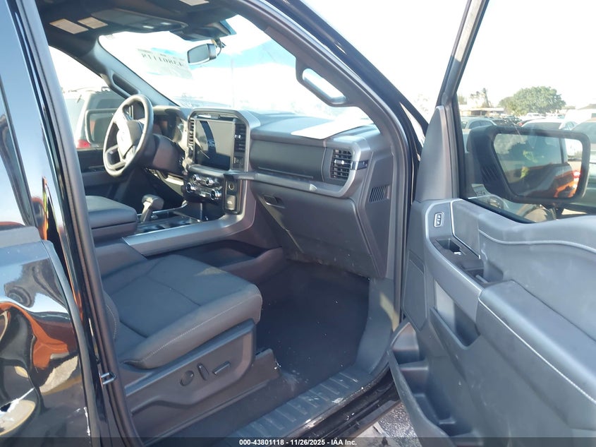 2025 FORD F-150 auction photo 5