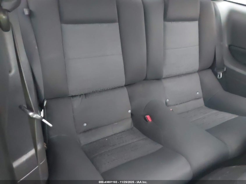 2007 Ford Mustang V6 Deluxe/V6 Premium VIN: 1ZVFT80N975240363 Lot: 43801183