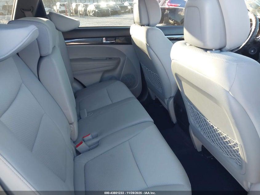 2013 Kia Sorento Lx VIN: 5XYKT3A11DG364095 Lot: 43801233