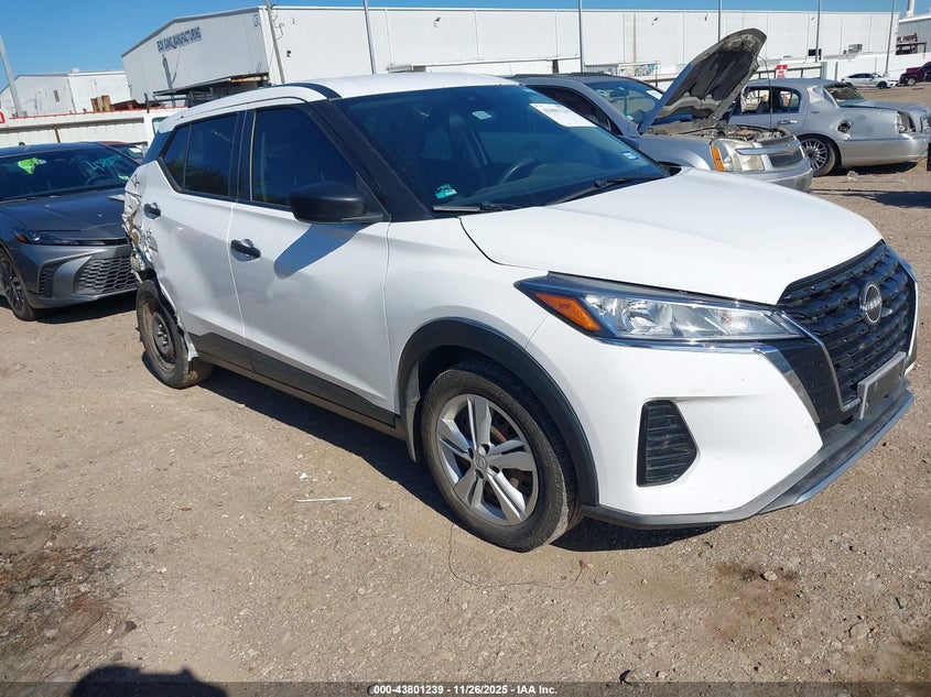 NISSAN KICKS S XTRONIC CVT