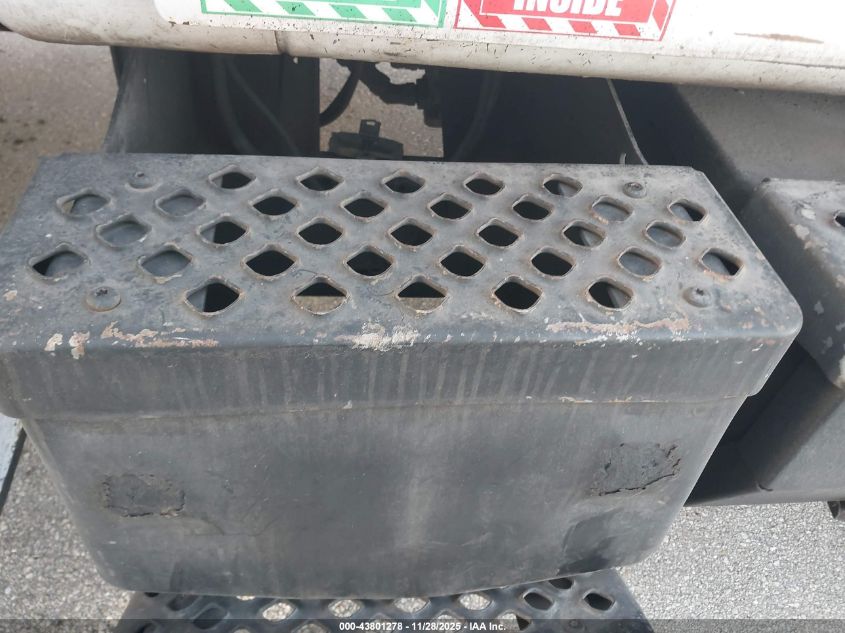 2006 GMC Tc7500 VIN: 1GDM7C1C46F426220 Lot: 43801278