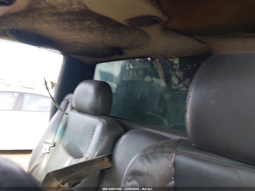 2006 GMC Sierra 3500 Chassis Work Truck VIN: 1GDJK34236E132933 Lot: 43801350