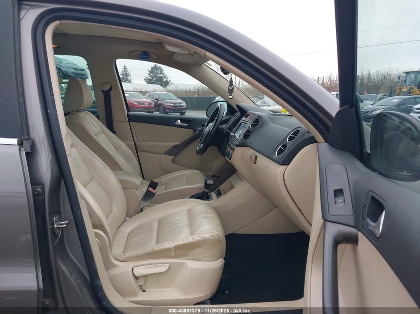 2009 Volkswagen Tiguan Se/Sel