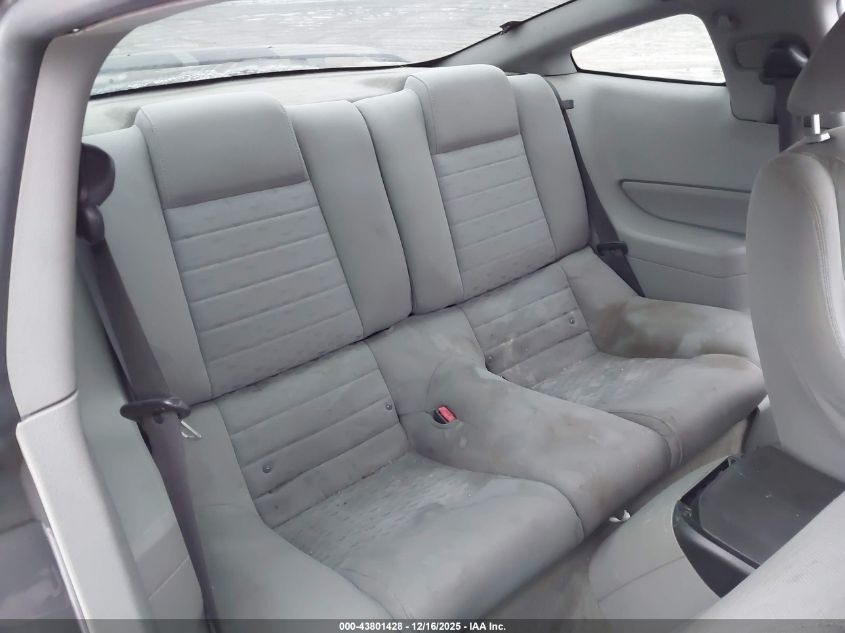 2007 Ford Mustang Gt Deluxe/Gt Premium VIN: 1ZVFT82H475325702 Lot: 43801428