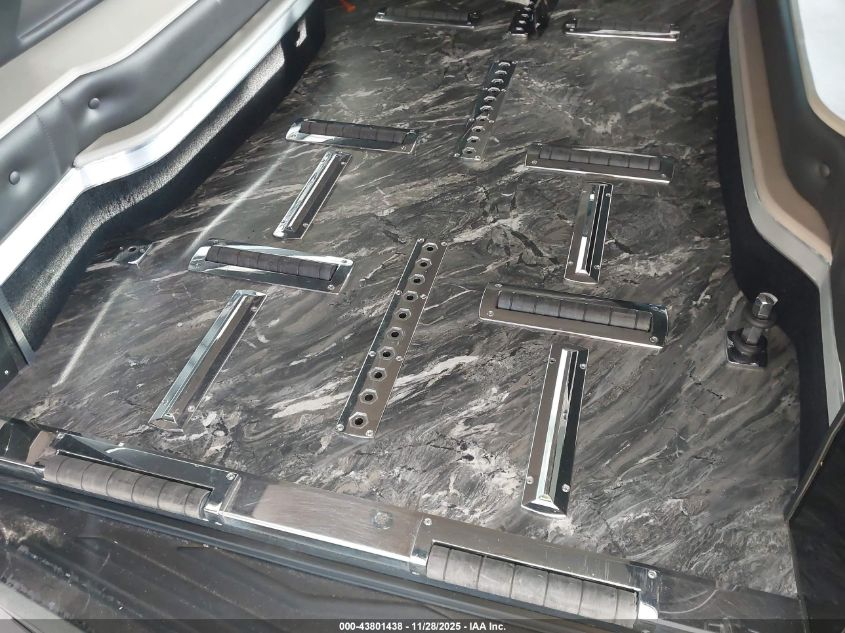 2019 Cadillac Xts B9Q Coachbuilder Funeral Coach VIN: 2GEXG7U33K9500015 Lot: 43801438