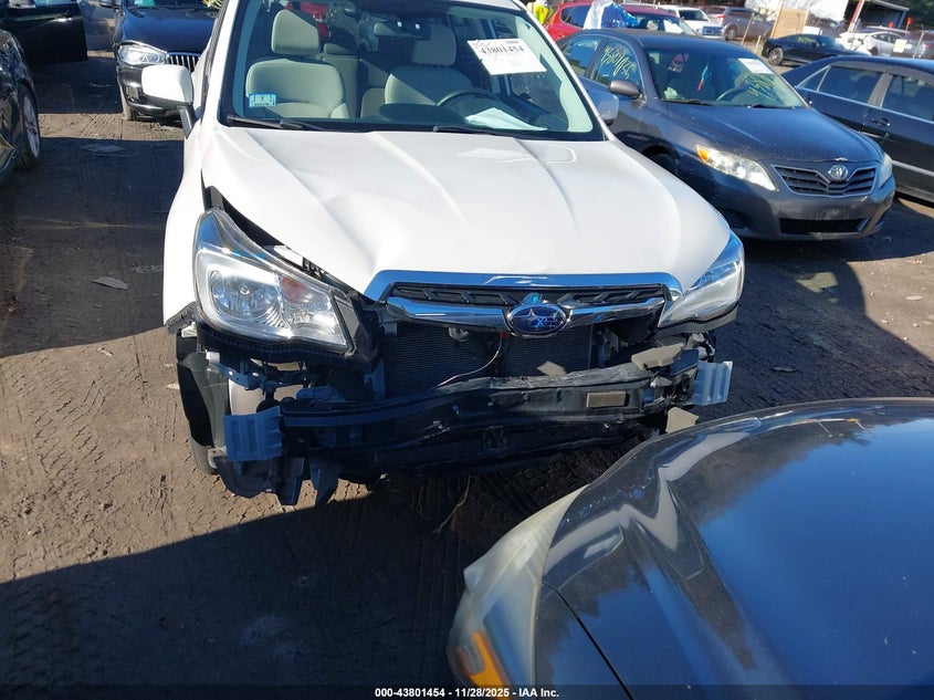 2017 Subaru Forester 2.5I Premium VIN: JF2SJAEC4HH529089 Lot: 43801454