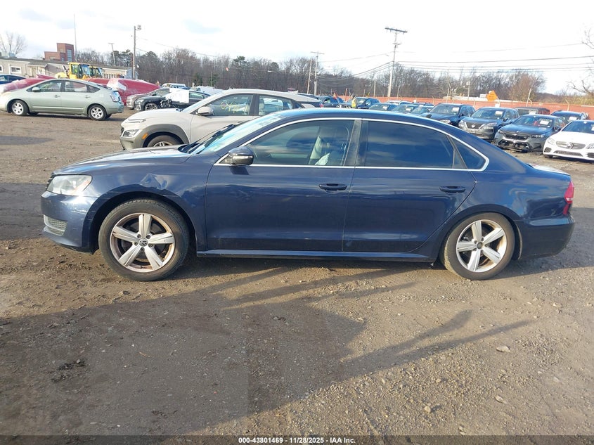 2012 Volkswagen Passat 2.5L Se VIN: 1VWBP7A38CC030675 Lot: 43801469