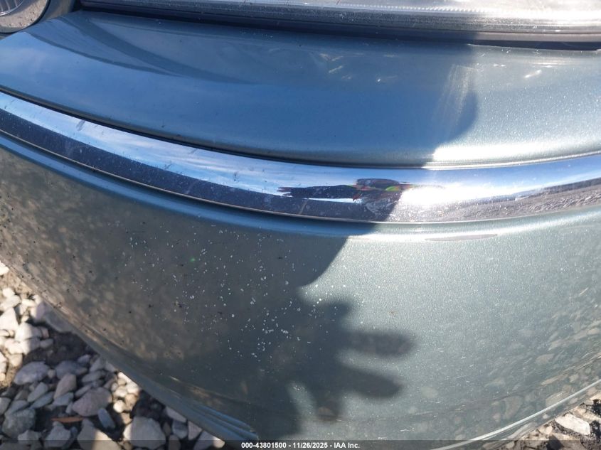 2004 Lincoln Town Car Signature VIN: 1LNHM81W74Y657664 Lot: 43801500