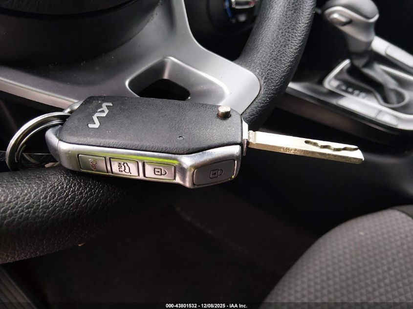 2022 Kia Soul Lx VIN: KNDJ23AU0N7158242 Lot: 43801532