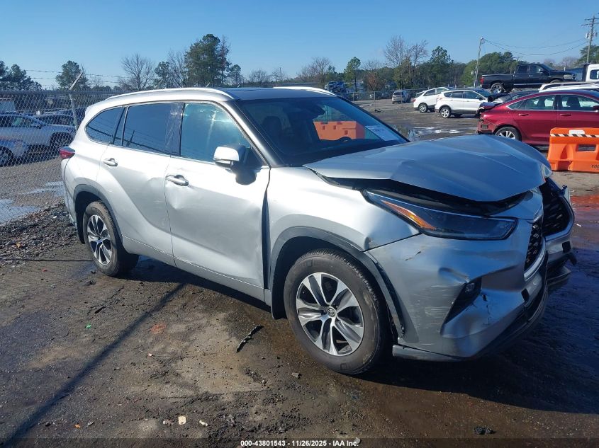 TOYOTA HIGHLANDER XLE