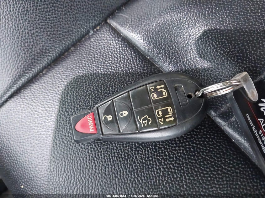 2016 Chrysler Town & Country Touring VIN: 2C4RC1BG8GR231047 Lot: 43801554