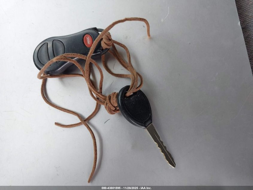 2003 Chrysler Voyager Lx VIN: 1C4GJ45303B219670 Lot: 43801595