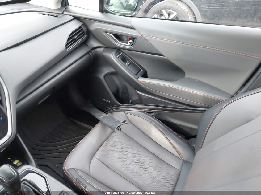 SUBARU CROSSTREK 2024 4S4GUHN64R3786570 Photo 5