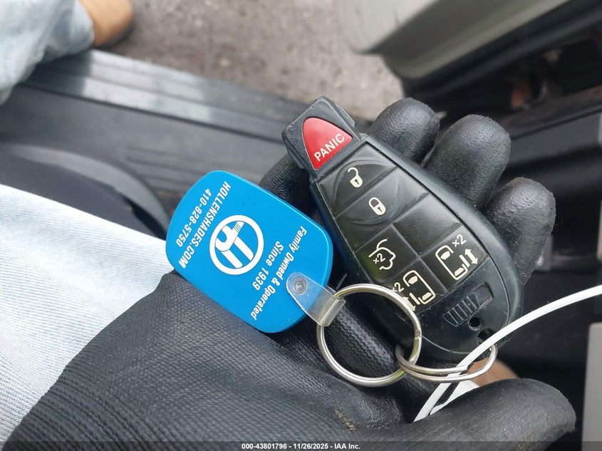 2012 Chrysler Town & Country Touring VIN: 2C4RC1BG0CR389926 Lot: 43801796