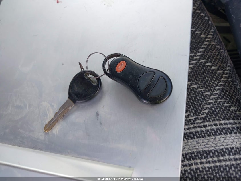 2004 Dodge Dakota Slt VIN: 1D7HL48N94S657302 Lot: 43801799