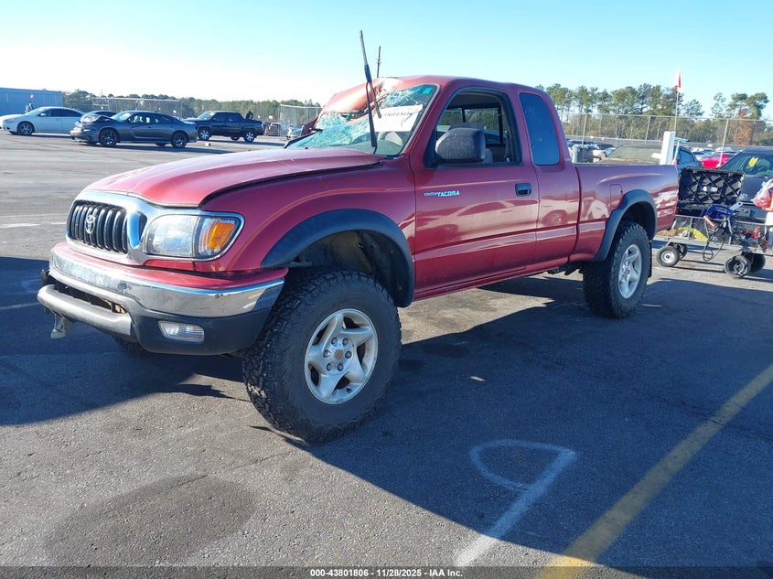 5TEWN72N32Z028651 2002 TOYOTA TACOMA photo no. 2