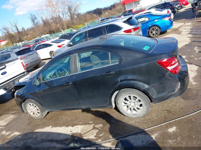 2017 Chev Sonic Lt Automatic Lt Auto VIN: 1G1JD5SH4H4148173 Lot: 43801820