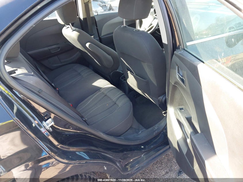 2017 Chev Sonic Lt Automatic Lt Auto VIN: 1G1JD5SH4H4148173 Lot: 43801820