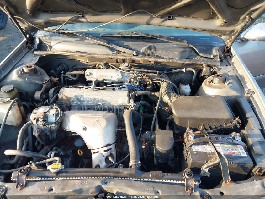 2000 Toyota Camry Ce VIN: 4T1BG22K9YU625219 Lot: 43801822