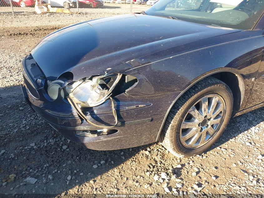 2007 Buick Lacrosse Cxl VIN: 2G4WD582171163042 Lot: 43801849