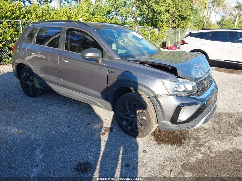 VOLKSWAGEN TAOS 1.5T S