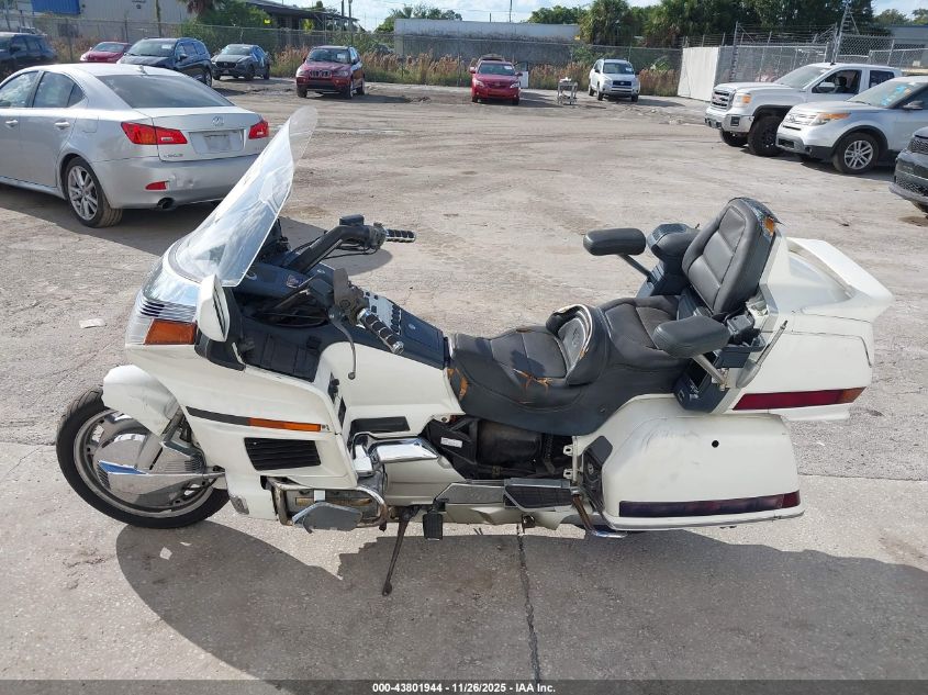 1994 Honda Gl1500 Se VIN: 1HFSC2232RA603399 Lot: 43801944