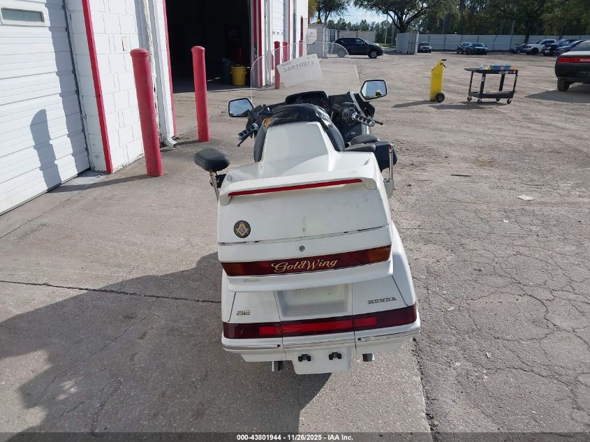 1994 Honda Gl1500 Se VIN: 1HFSC2232RA603399 Lot: 43801944