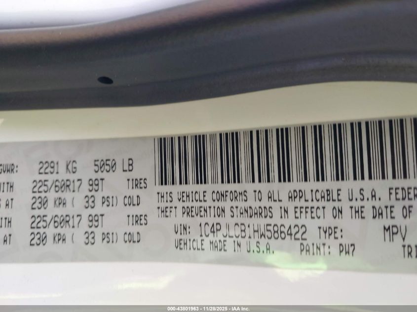 2017 Jeep Cherokee Latitude Fwd VIN: 1C4PJLCB1HW586422 Lot: 43801963