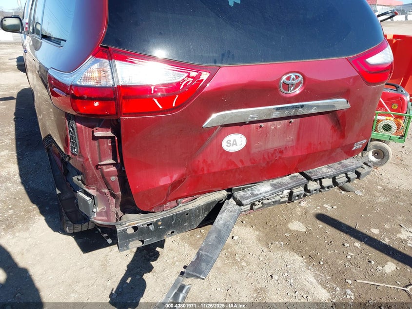 2016 Toyota Sienna Limited Premium 7 Passenger VIN: 5TDDK3DC0GS132653 Lot: 43801971