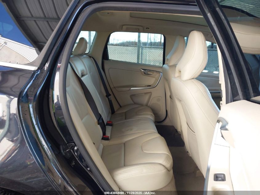 2010 Volvo Xc60 T6/T6 R-Design VIN: YV4992DZ6A2127386 Lot: 43802066