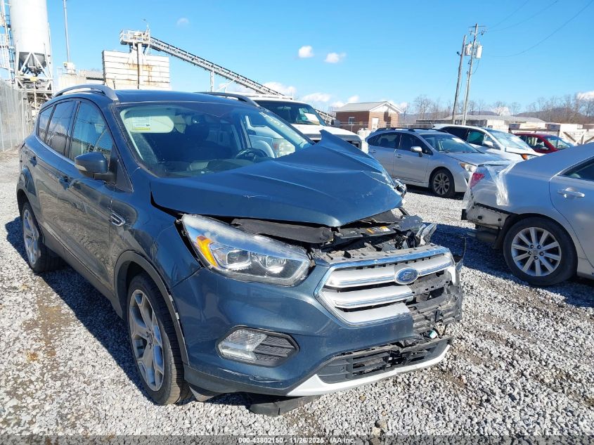 FORD ESCAPE TITANIUM