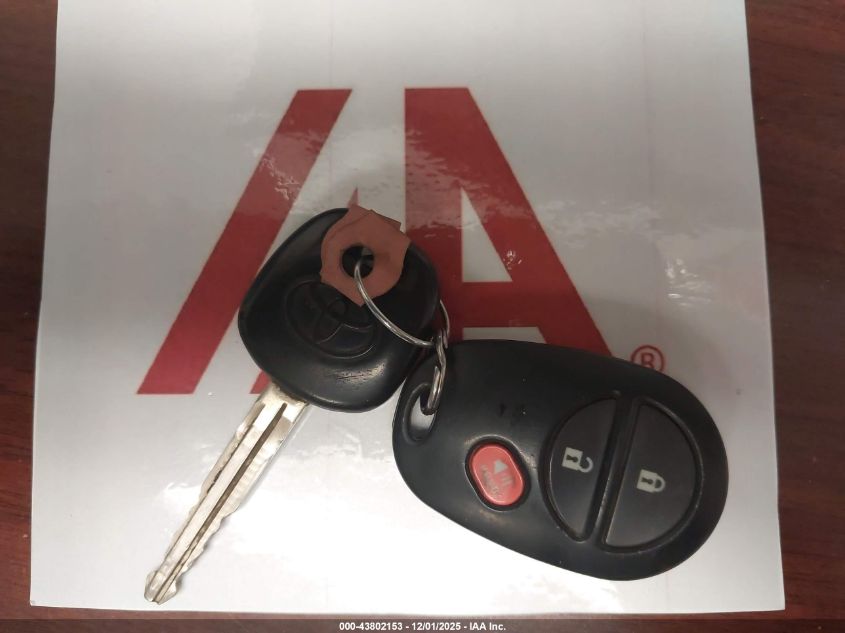 2010 Toyota Tundra Grade 5.7L V8 VIN: 5TFUW5F19AX153806 Lot: 43802153